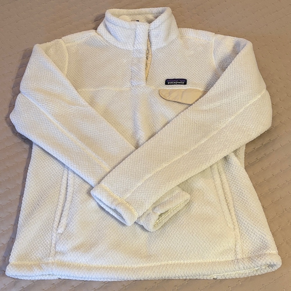Patagonia Off-White Fleece Pullover